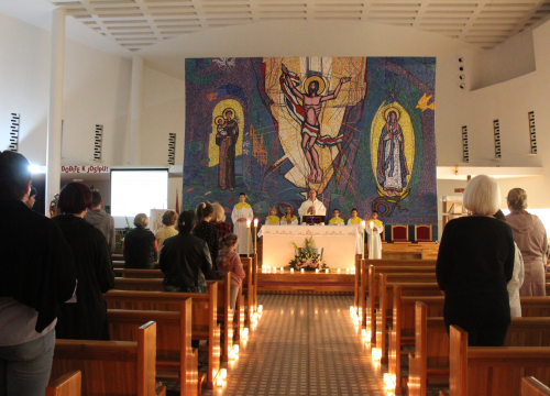 Fotografija 6 - Na Šubićevcu uz pjesmu i molitvu održan Holywin