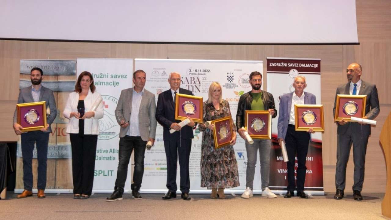 U Vodicama otvorena 32. Sabatina: Pet priznanja vinogradarima i vinarima iz županije