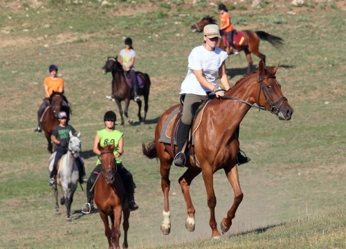 Fotografija 22 - Knin je doživio turistički rast: Sve više posjetitelja otkriva njegove čari