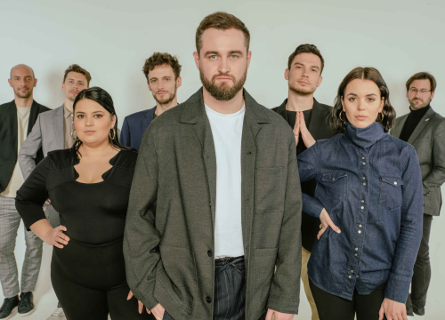 Zabavite se na Božićnom Šušuru uz Pecu i Silviju te Matiju Cveka!