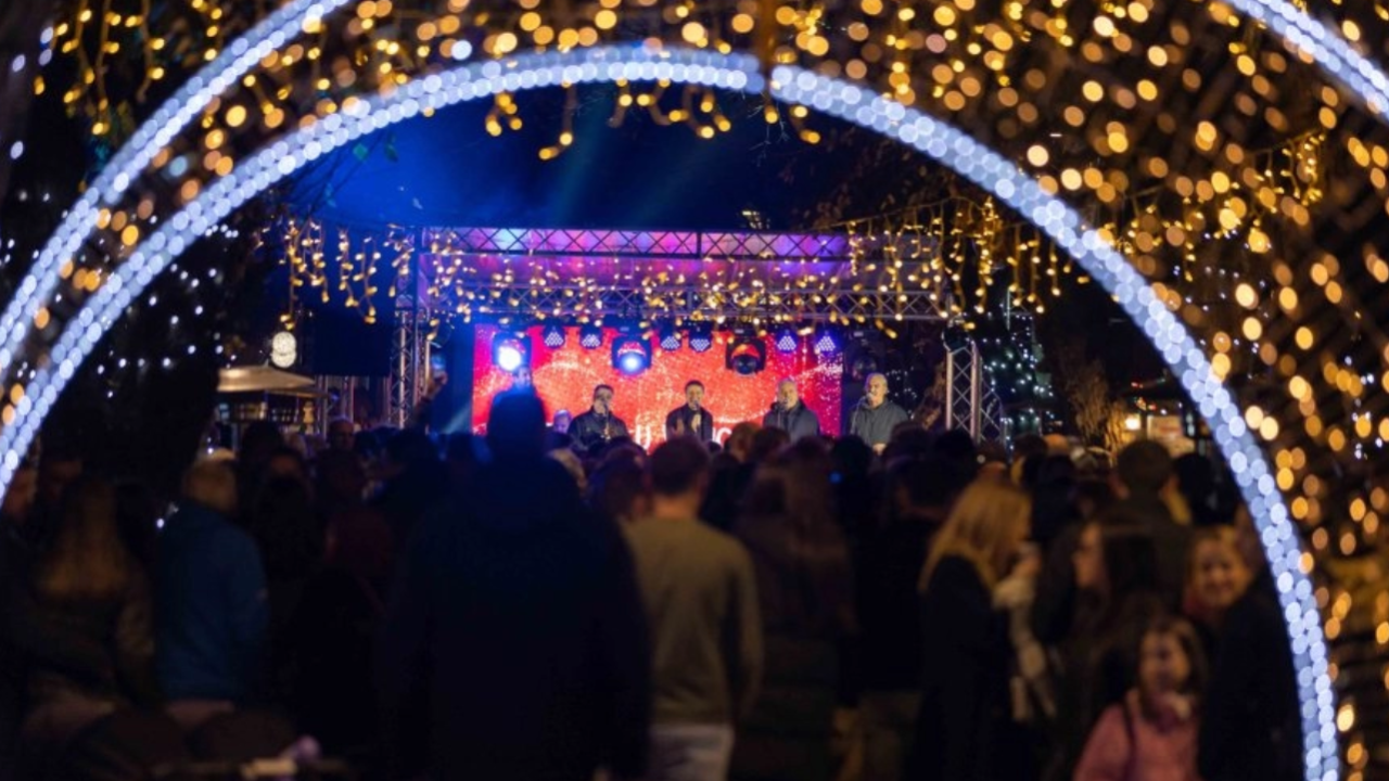 Koncertom Tomislava Bralića i klape Intrade  sinoć počeo Advent u Vodicama