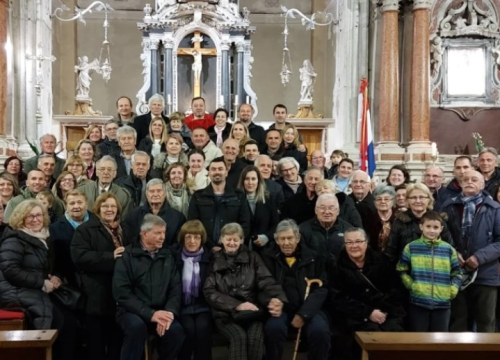 U župi Vodice proslavljen Svjetski dan braka i obnovljena bračna obećanja supružnika