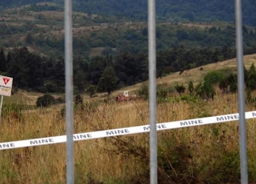 Dvoje pirotehničara usmrtila protupješačka rasprskavajuća odskočna mina