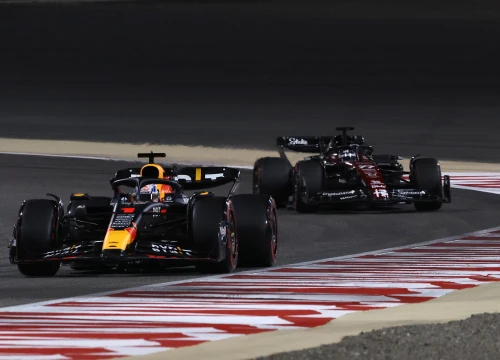 Prvak Verstappen otvorio sezonu pobjedom