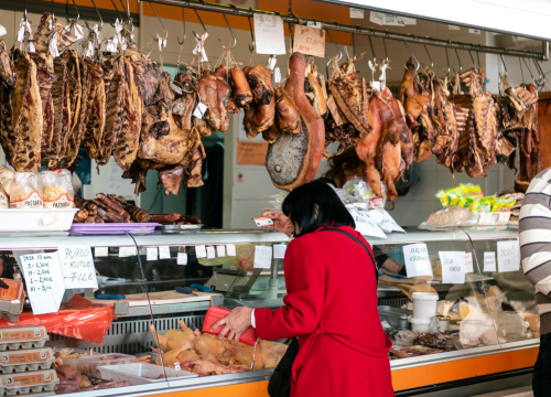 Fotografija 6 - Delikatese Petrović sa šibenske pijace počastit će za Uskrs jednog čitatelja s platom za četiri osobe