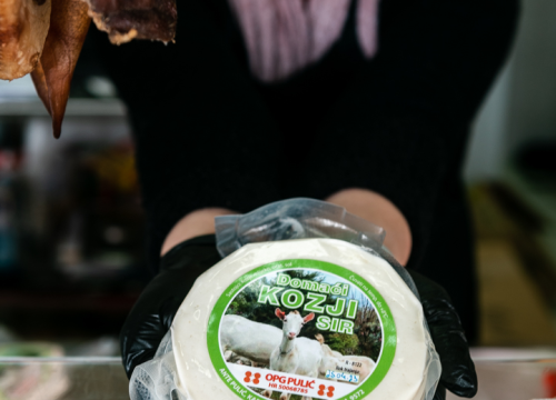 Fotografija 10 - Delikatese Petrović sa šibenske pijace počastit će za Uskrs jednog čitatelja s platom za četiri osobe