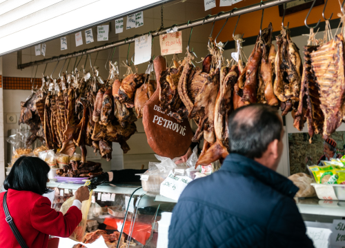 Fotografija 19 - Delikatese Petrović sa šibenske pijace počastit će za Uskrs jednog čitatelja s platom za četiri osobe