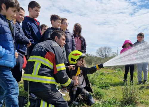 DVD Vodice i Crveni križ održali radionice zaposlenicima škole u Čisto Velikoj