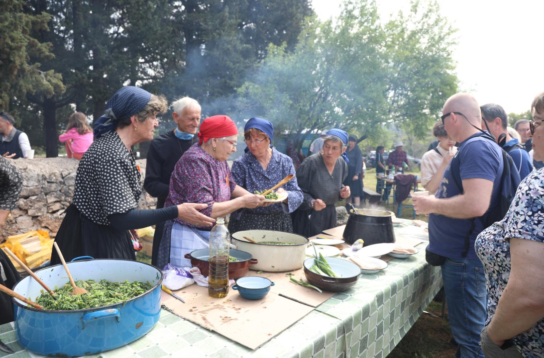 Piknik na Rakitnici odlična je prilika za druženje i zabavu: Evo kako je bilo