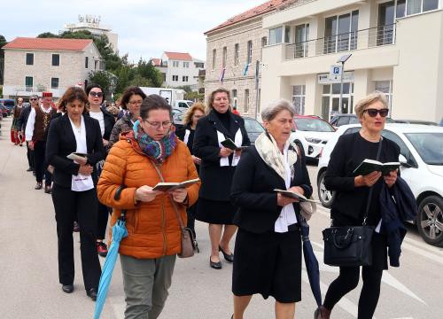 Fotografija 3 - U Vodicama proslavljeni Našašće svetog križa i Dana grada