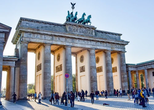 U napadu nožem u školi u Berlinu djevojčica teško ozlijeđena
