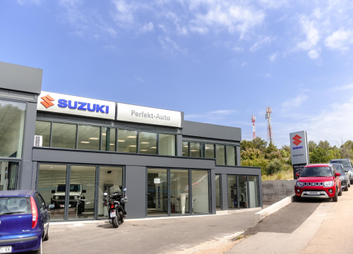 Fotografija 9 - U Bilicama otvoren novi prodajno izložbeni salon SUZUKI: 'Japanska kvaliteta dolazi do izražaja'