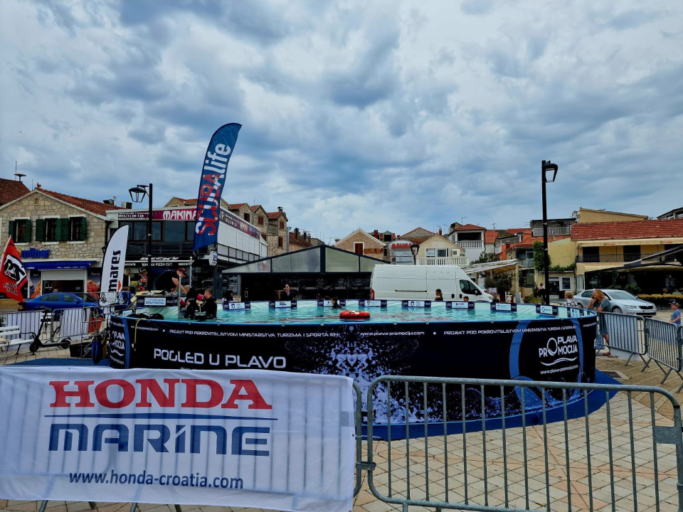 Pogled u plavo oduševio Vodičane: Besplatna probna ronjenja za posjetitelje i eko akcija