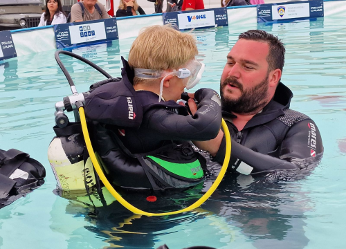 Fotografija 14 - Pogled u plavo oduševio Vodičane: Besplatna probna ronjenja za posjetitelje i eko akcija