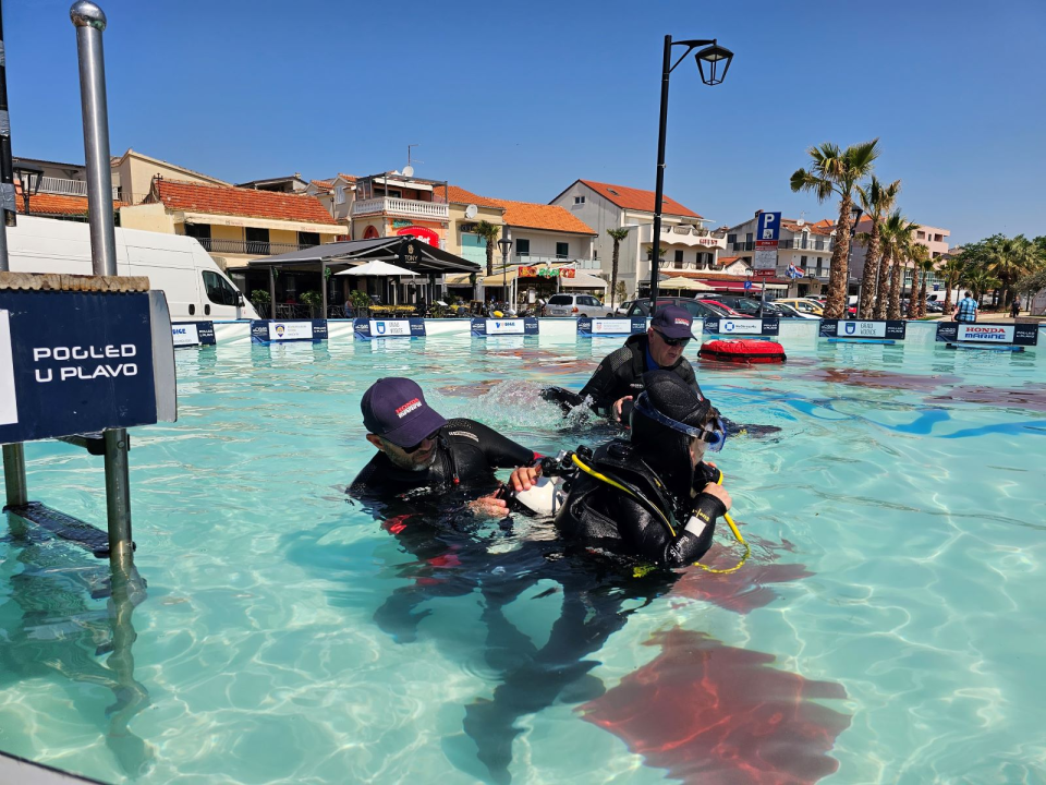 Pogled u plavo oduševio Vodičane: Besplatna probna ronjenja za posjetitelje i eko akcija