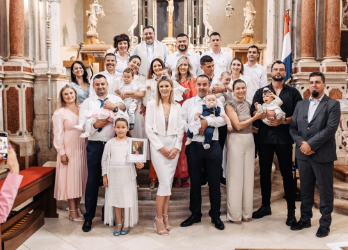 Proslava Duhova u Vodicama: Kršteno šestero djece