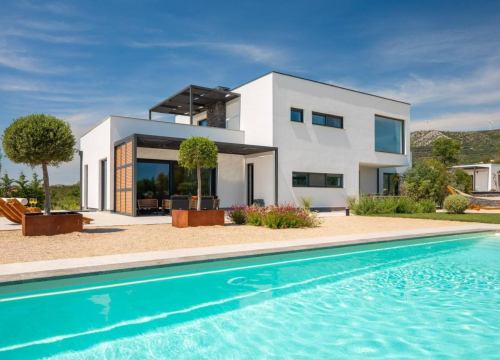 Obratite se agenciji Dalmatian Towns i popunite svoj apartman cijelu sezonu!