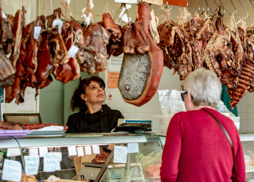 Fotografija 13 - Delikatese Petrović sa šibenske pijace proširile svoju ponudu: Traže i vozača na neodređeno vrijeme