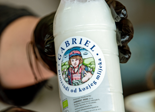 Fotografija 17 - Delikatese Petrović sa šibenske pijace proširile svoju ponudu: Traže i vozača na neodređeno vrijeme