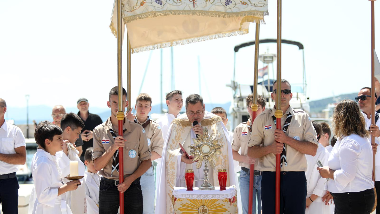 Svetkovina Tijelova u Vodicama