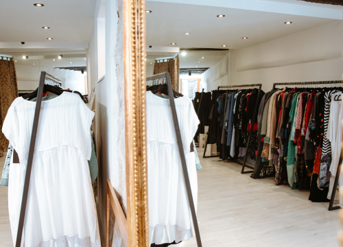 Fotografija 20 - Galerija Juraj Dalmatinac slavi 9. rođendan i časti vas popustima!