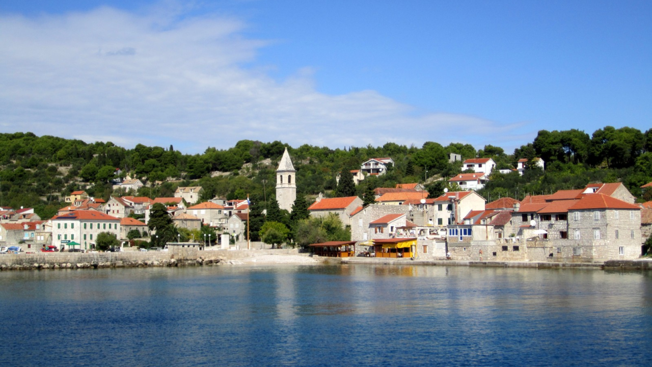 U Prvić Luci počinje Prvinsko sup(er)kulturno lito