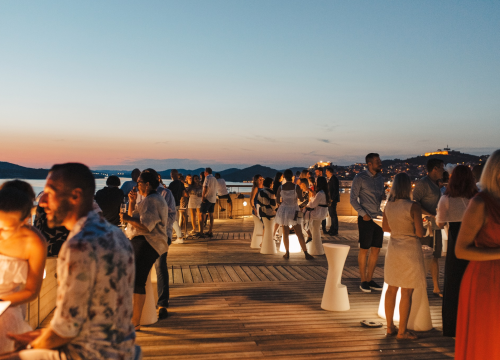 Provedite nezaboravne večeri u Roof Baru by Moet & Chandon u D-Resortu!