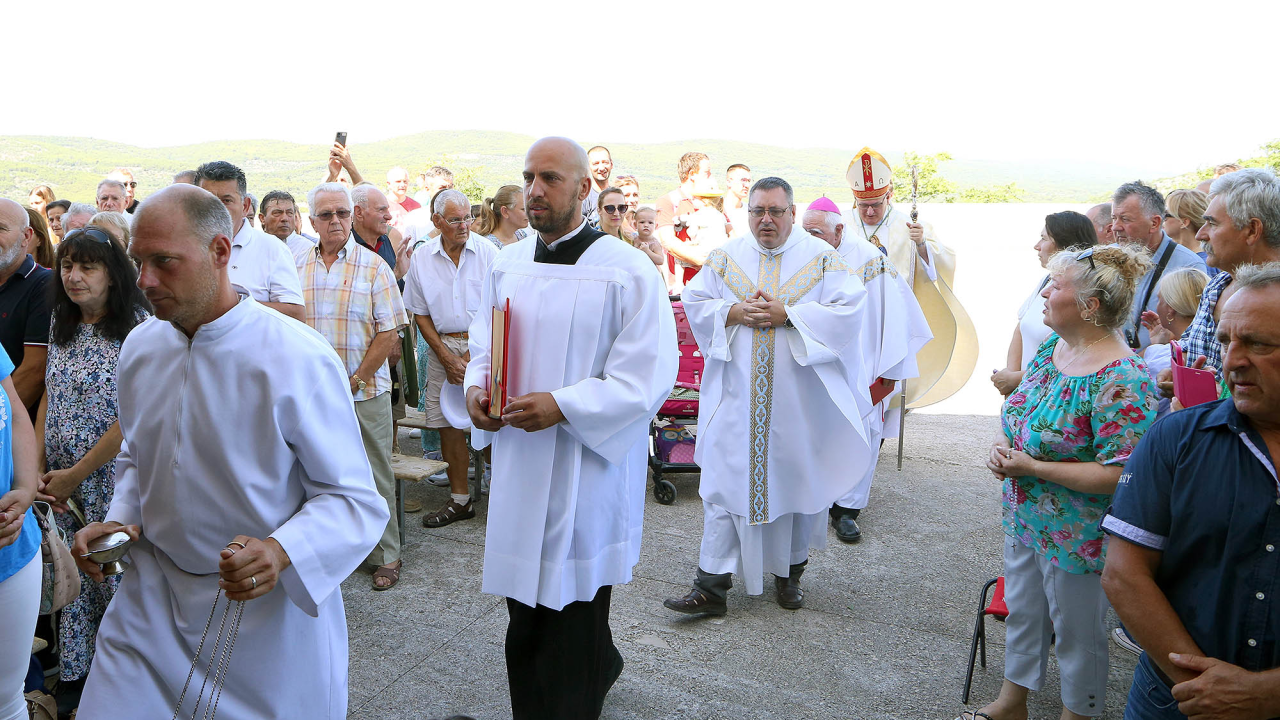 U župi Vodice proslavljen blagdan Gospe Karmelske