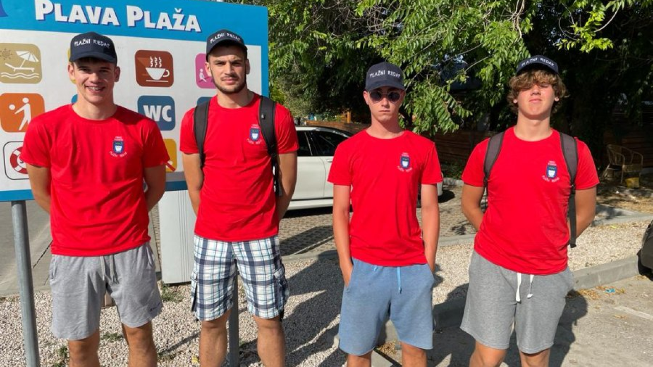 Plažni redari započeli s radom za sigurnije i uređenije plaže u Vodicama