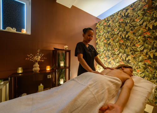 Opustite se uz izvornu filipinsku masažu u Antique salonu!