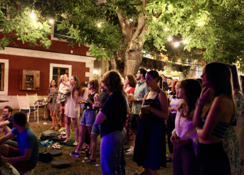 Novi tjedan, nova doza glazbenog programa ispred kluba Azimut u Šibeniku