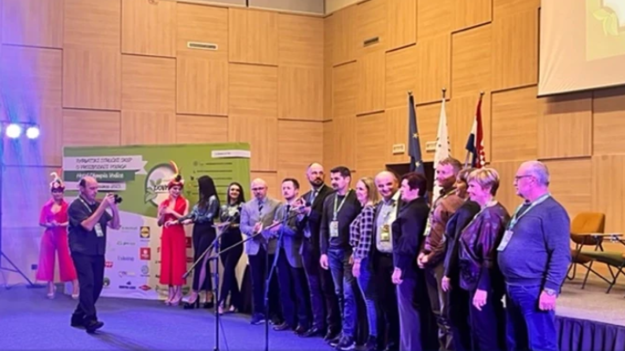 U Vodicama počeo stručni skup hrvatskih povrćara