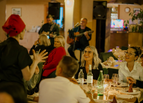 Ugodan ambijent i vrhunska spiza čekaju vas u Restoranu i pizzeriji Villa Roza!