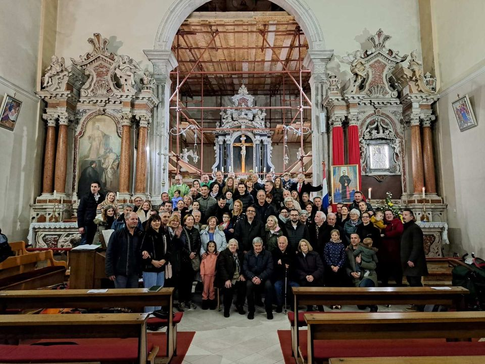 U Vodicama pedeset parova obnovilo bračne zavjete