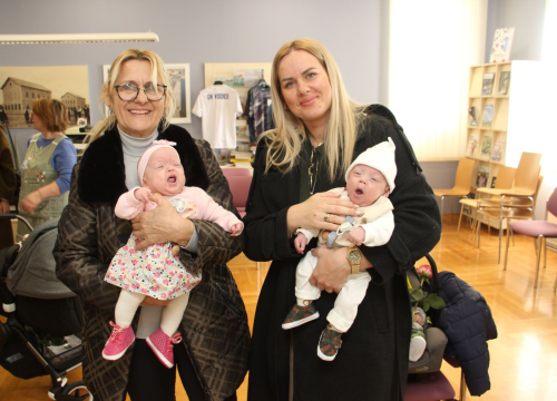 Fotografija 5 - U Vodicama održano primanje roditelja novorođene djece: 'U posljednjih nekoliko mjeseci rođeno 38 djece'