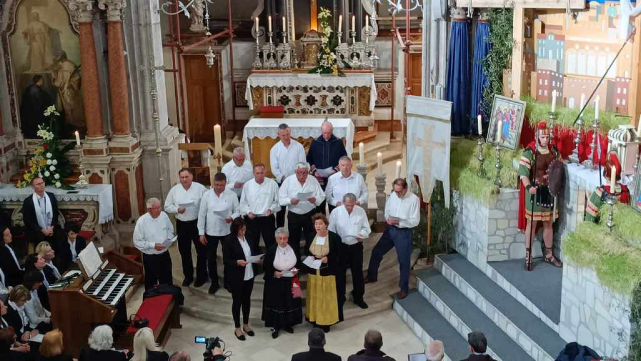 U Vodicama održana smotra crkvenog pučkog pjevanja 'Puče moj'