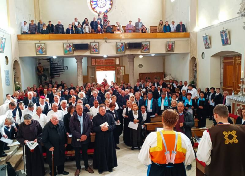 Fotografija 5 - U Vodicama održana smotra crkvenog pučkog pjevanja 'Puče moj'