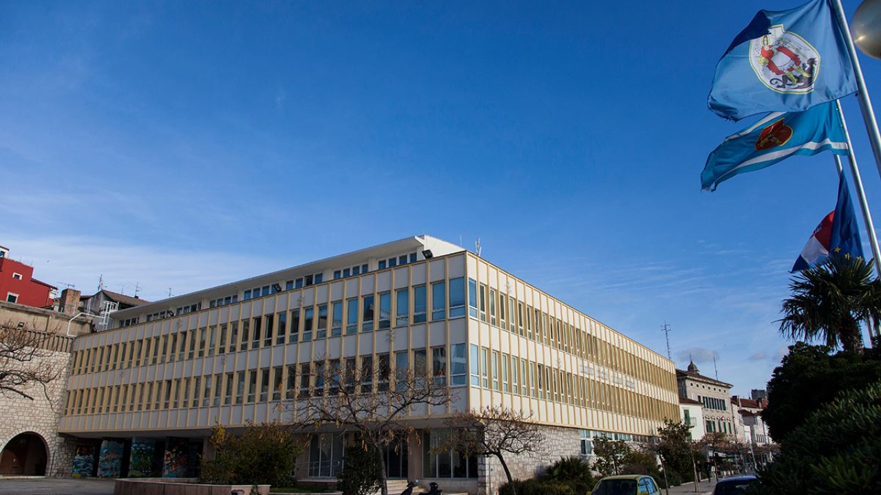 Objavljen Javni poziv za isticanje kandidatura za članove Savjeta mladih