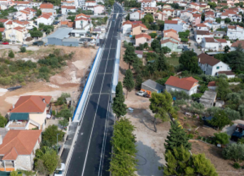 Fotografija 3 - U Vodicama puštena u promet obnovljena cesta s dva nova rotora