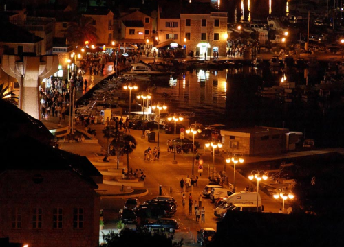 Izbjegnuta tragedija u Vodicama: Zahvala stranim liječnicima koji su spasili život tinejdžera