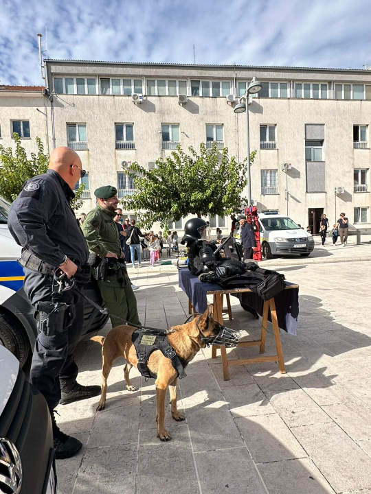 U punoj spremi održana smotra operativnih snaga civilne zaštite Grada Drniša