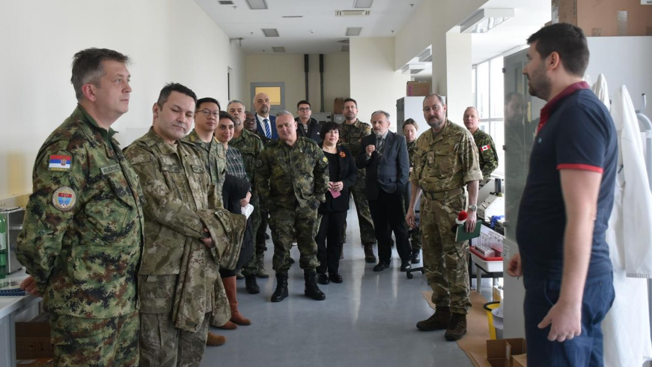 Župan Jelić i vojna izaslanstva na Martinskoj: Predstavljeno plovilo nazvano u čast šibenskog inovatora