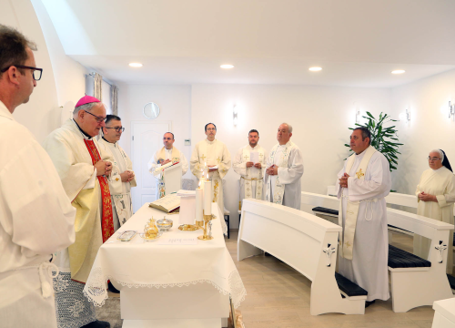 Biskup Rogić predvodio misu u ženskom dominikanskom samostanu