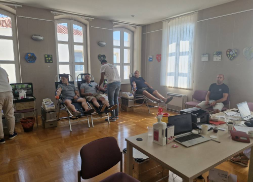 Na akciji darivanja krvi u Vodicama prikupljene 44 doze
