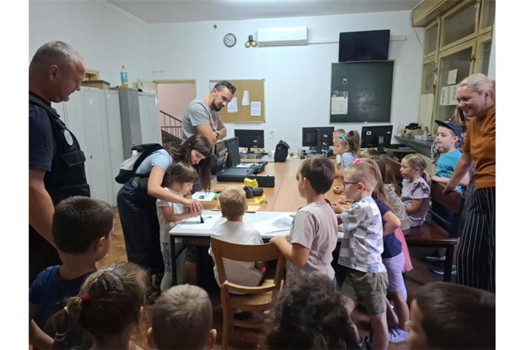 'Dani otvorenih vrata': Predškolci diljem županije uz Tigra upoznavali 'policijske tajne'