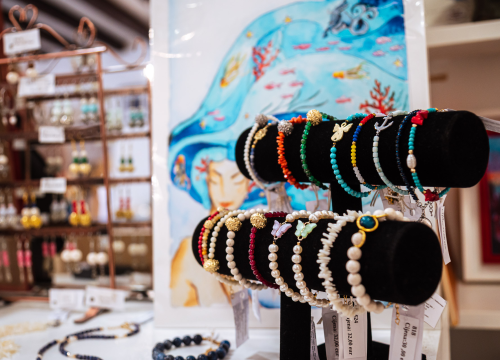 Fotografija 3 - FOTO Iskoristite listopadske popuste na umjetnička djela i unikatnu odjeću u Galeriji Juraj Dalmatinac