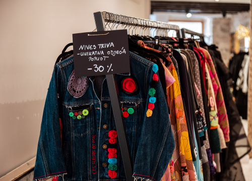 Fotografija 6 - FOTO Iskoristite listopadske popuste na umjetnička djela i unikatnu odjeću u Galeriji Juraj Dalmatinac