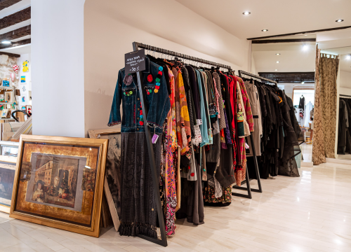 Fotografija 21 - FOTO Iskoristite listopadske popuste na umjetnička djela i unikatnu odjeću u Galeriji Juraj Dalmatinac