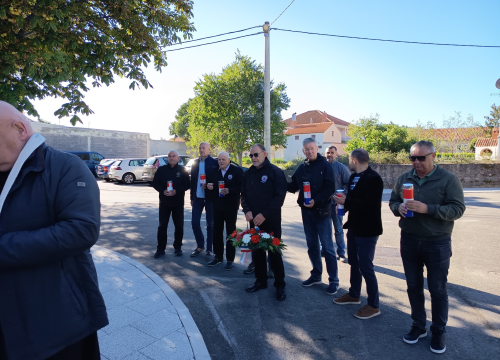 Fotografija 8 - Obilježena 34. obljetnica pogibije hrvatskih branitelja u Unešiću