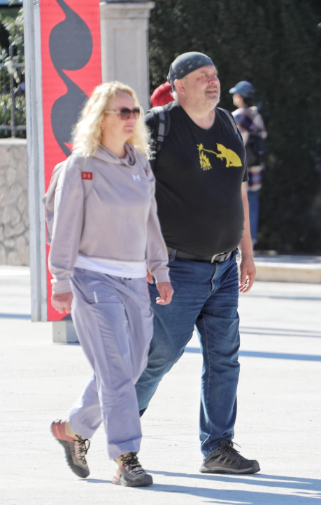 Đir po gradu, 4. listopada